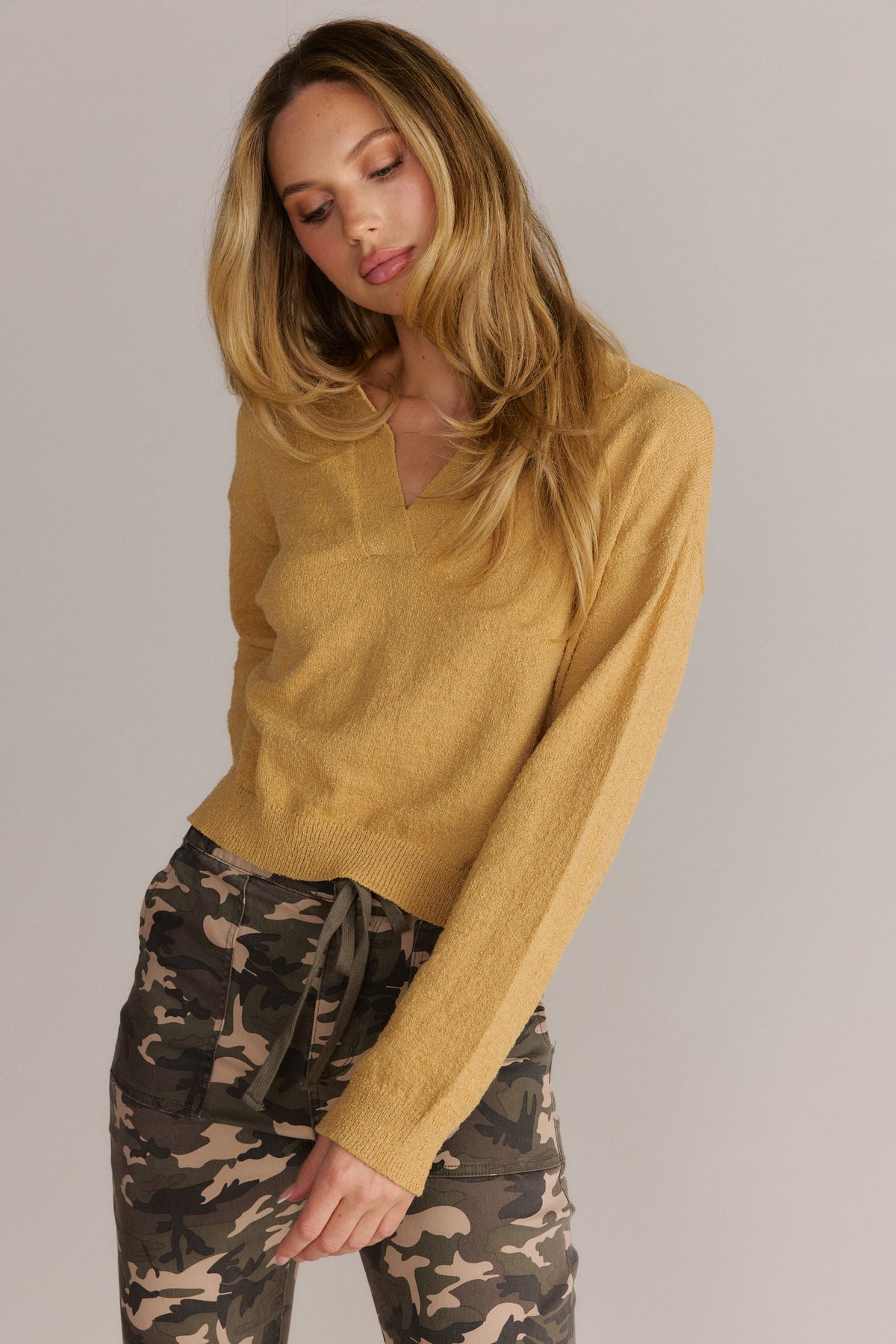 Collard V-Neck Knit Sweater Sand