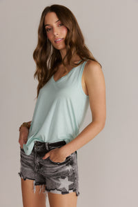 Basic V-Neck Tank Top Mint