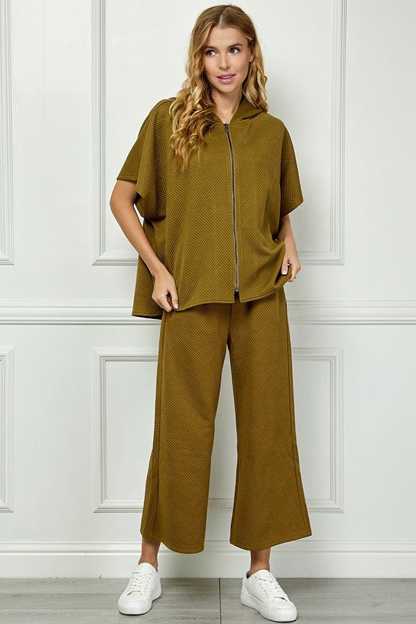 Textured Hooded Vest And Cropped Wide Pants Set Olive & Black